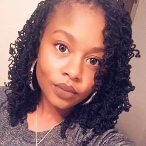 Meet your Posher, Jasmine